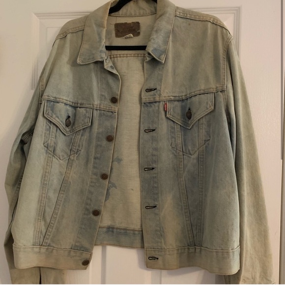 Vintage Levis Denim Jacket - Picture 2 of 4